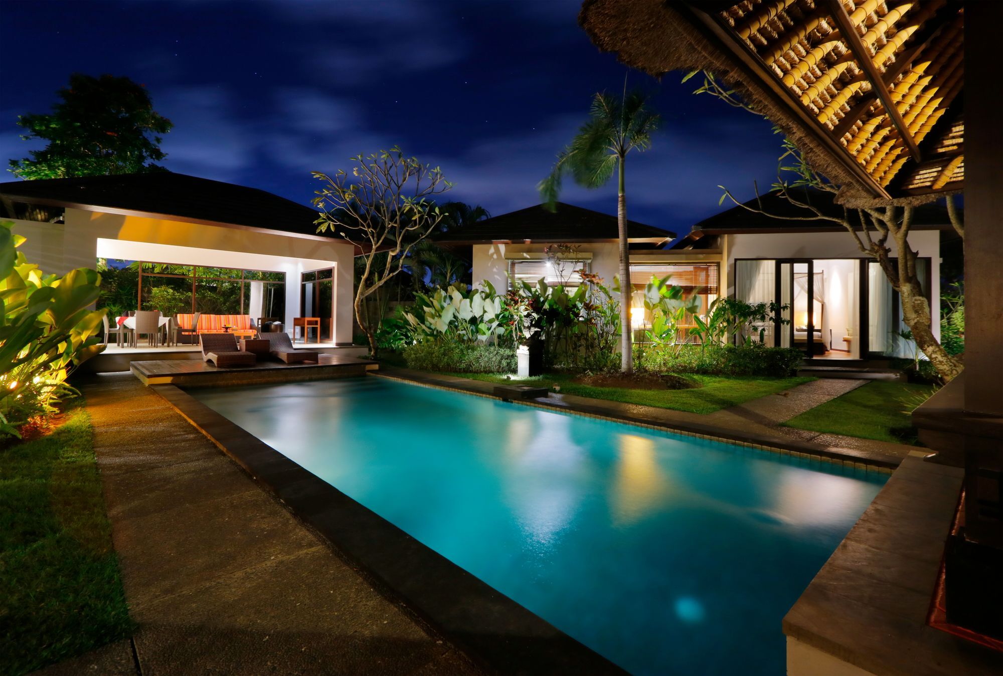 The Bali Bay View Villas นูซาดูอา ภายนอก รูปภาพ