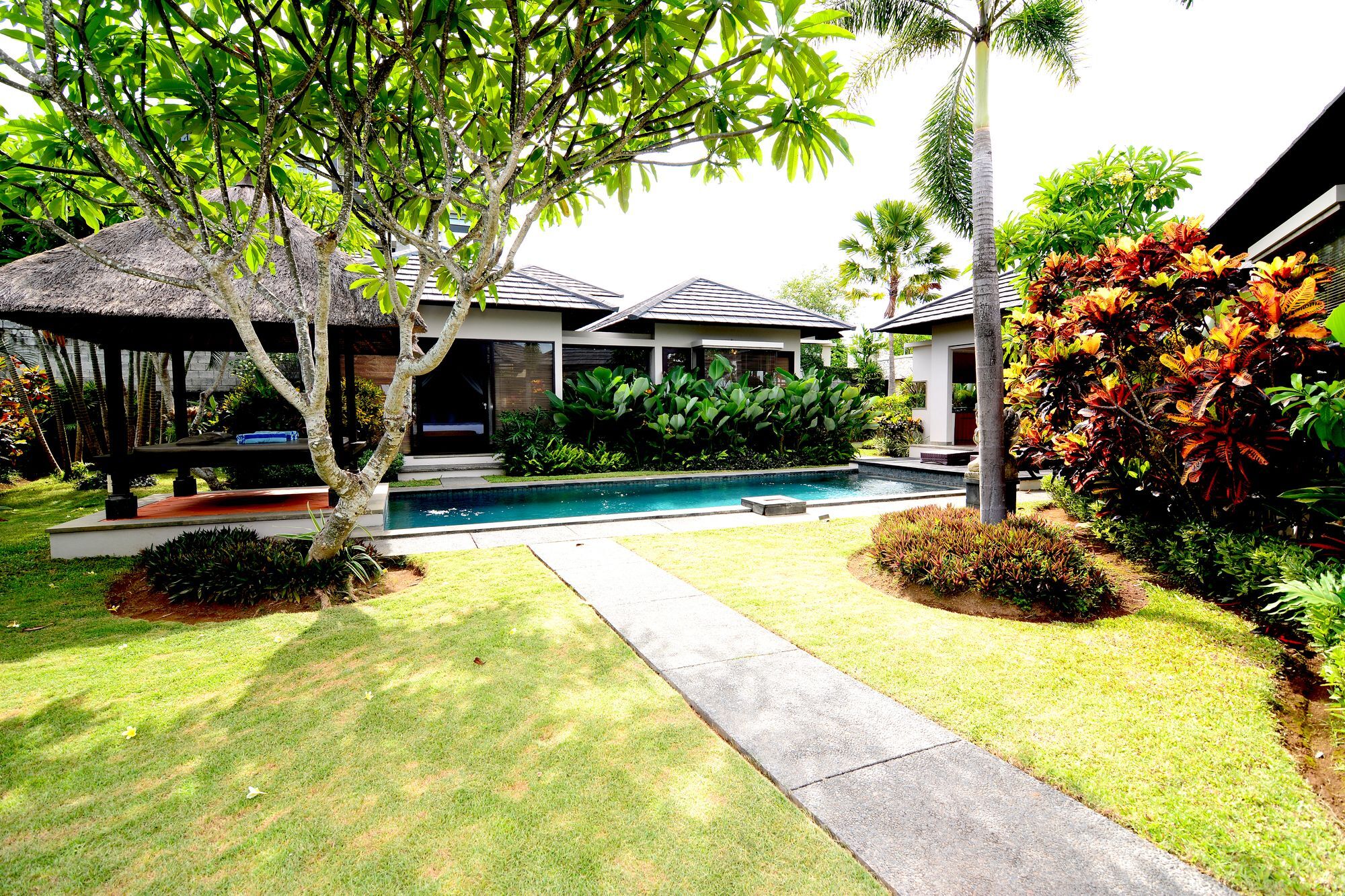 The Bali Bay View Villas นูซาดูอา ภายนอก รูปภาพ